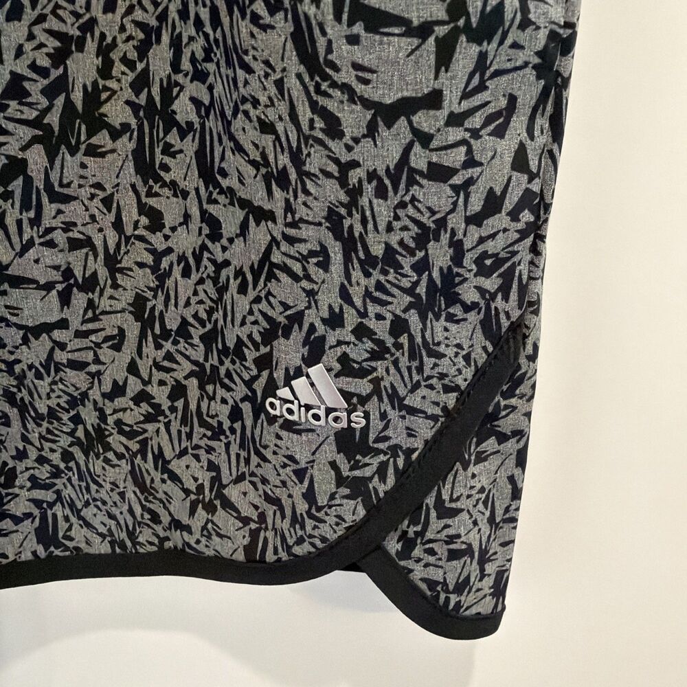 NWT Adidas Womens L Golf Skort Gray Black Print Stretch Athletic Pockets Skirt - Picture 4 of 14